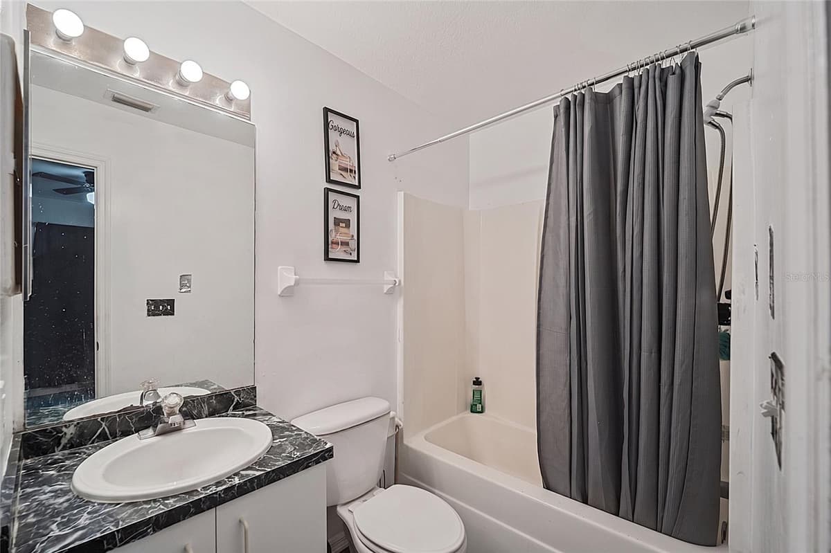 2331 JAYLEN WATKINS STREET — photo 6 of 19
