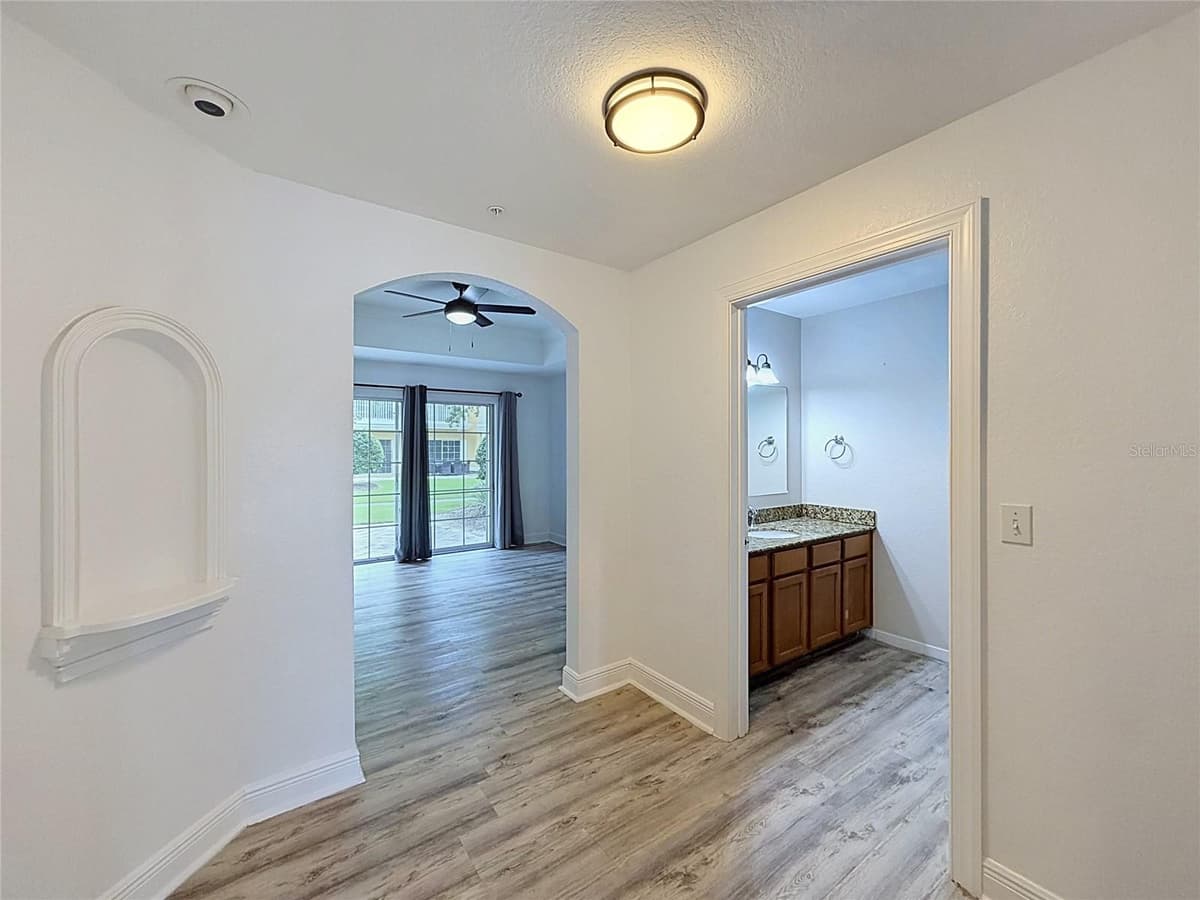 7510 SEVEN EAGLES WAY — photo 16 of 34