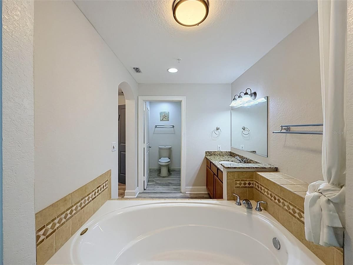 7510 SEVEN EAGLES WAY — photo 14 of 34