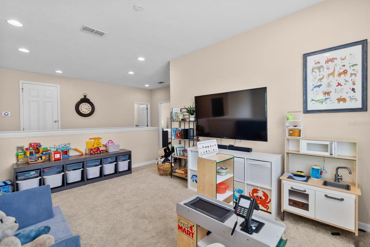 508 RED ROSE LANE — photo 30 of 46