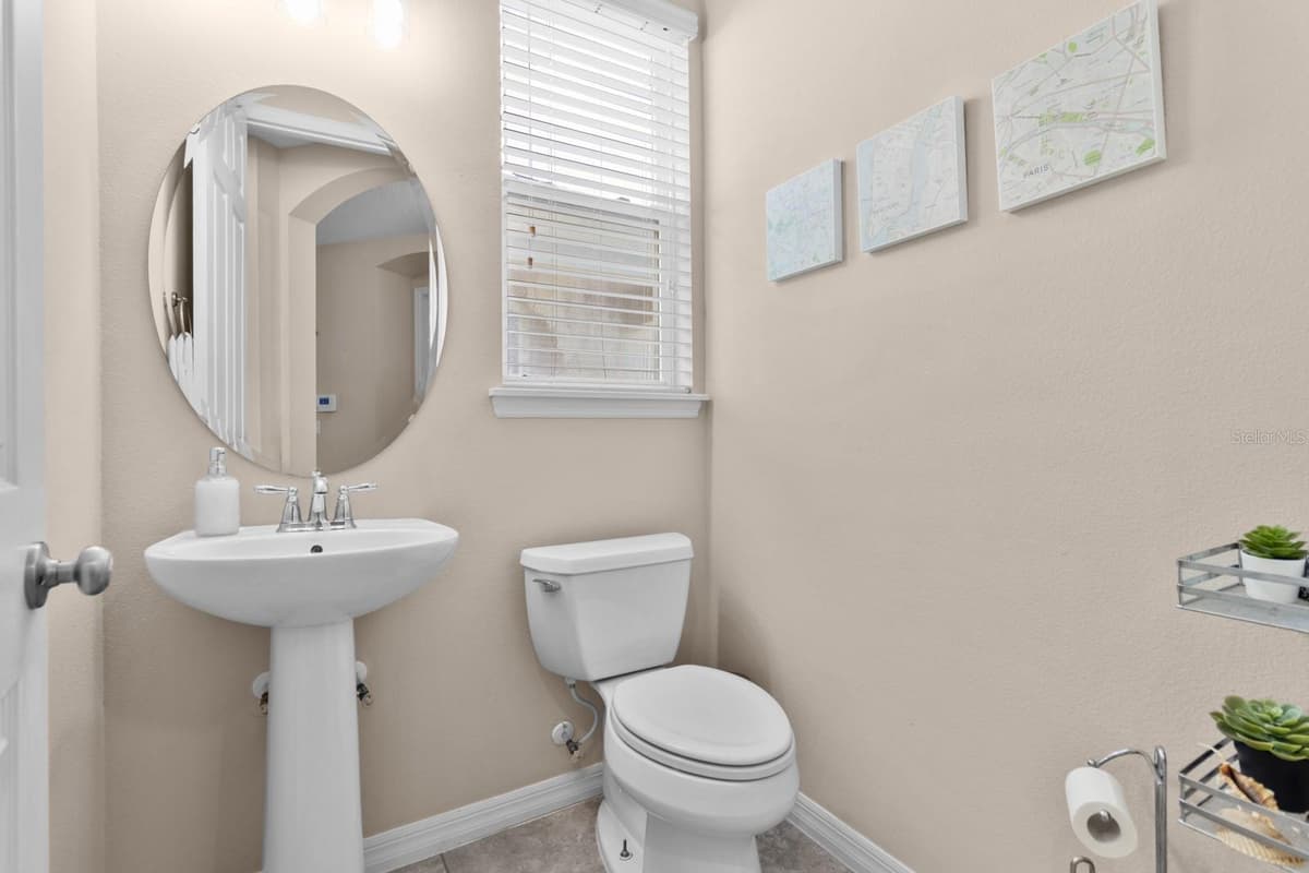 508 RED ROSE LANE — photo 11 of 46