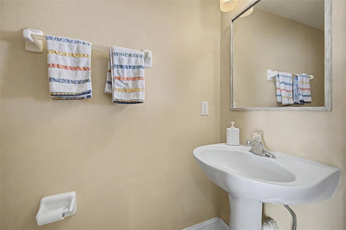 3800 HERLONG STREET — photo 21 of 97