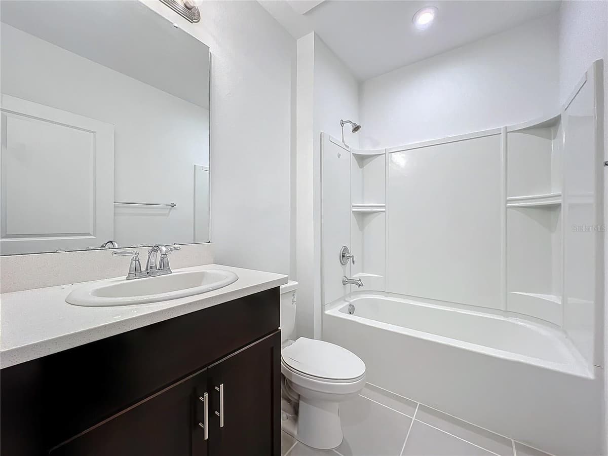 5627 COSTA BLANCA WAY — photo 17 of 38