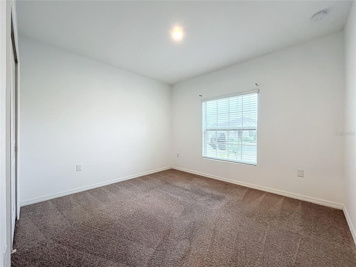 5627 COSTA BLANCA WAY — photo 15 of 38