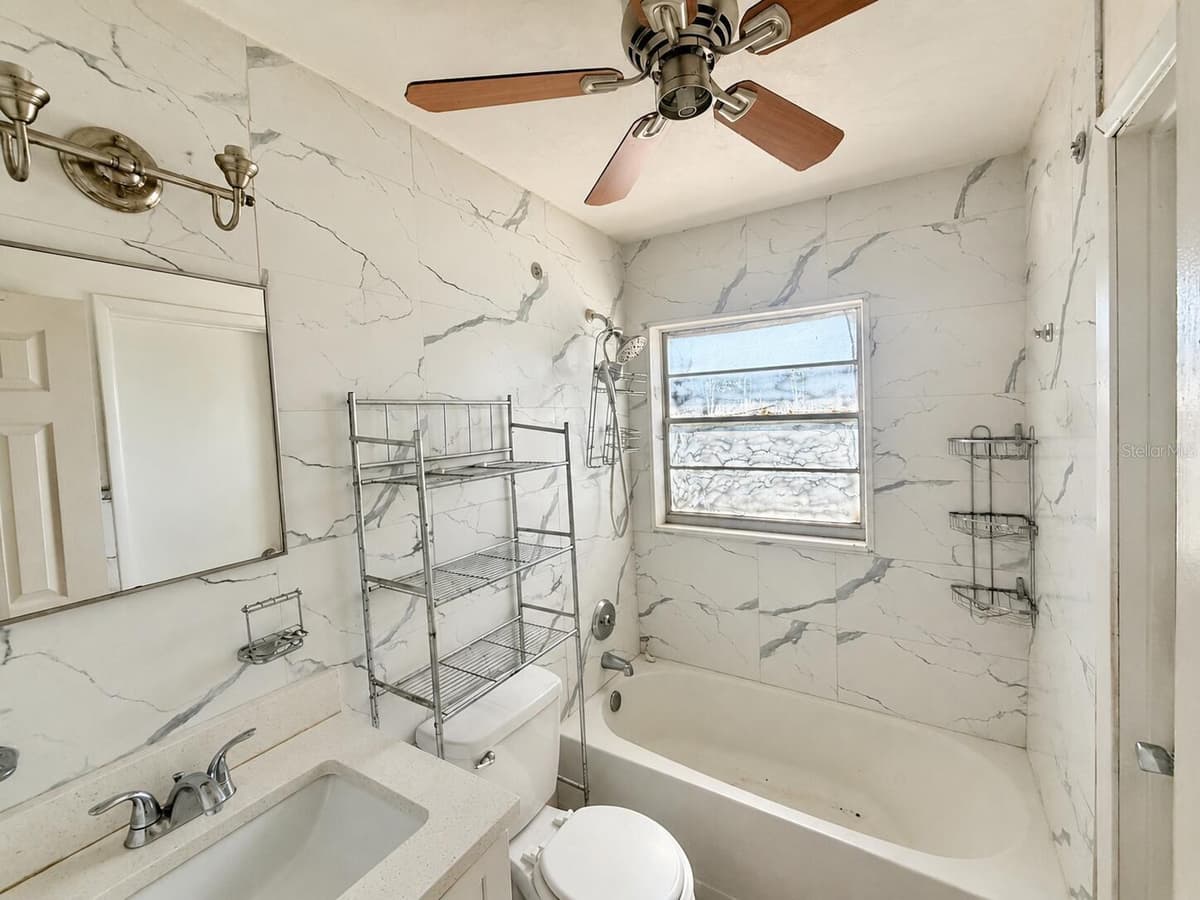 6806 215TH STREET — photo 8 of 14