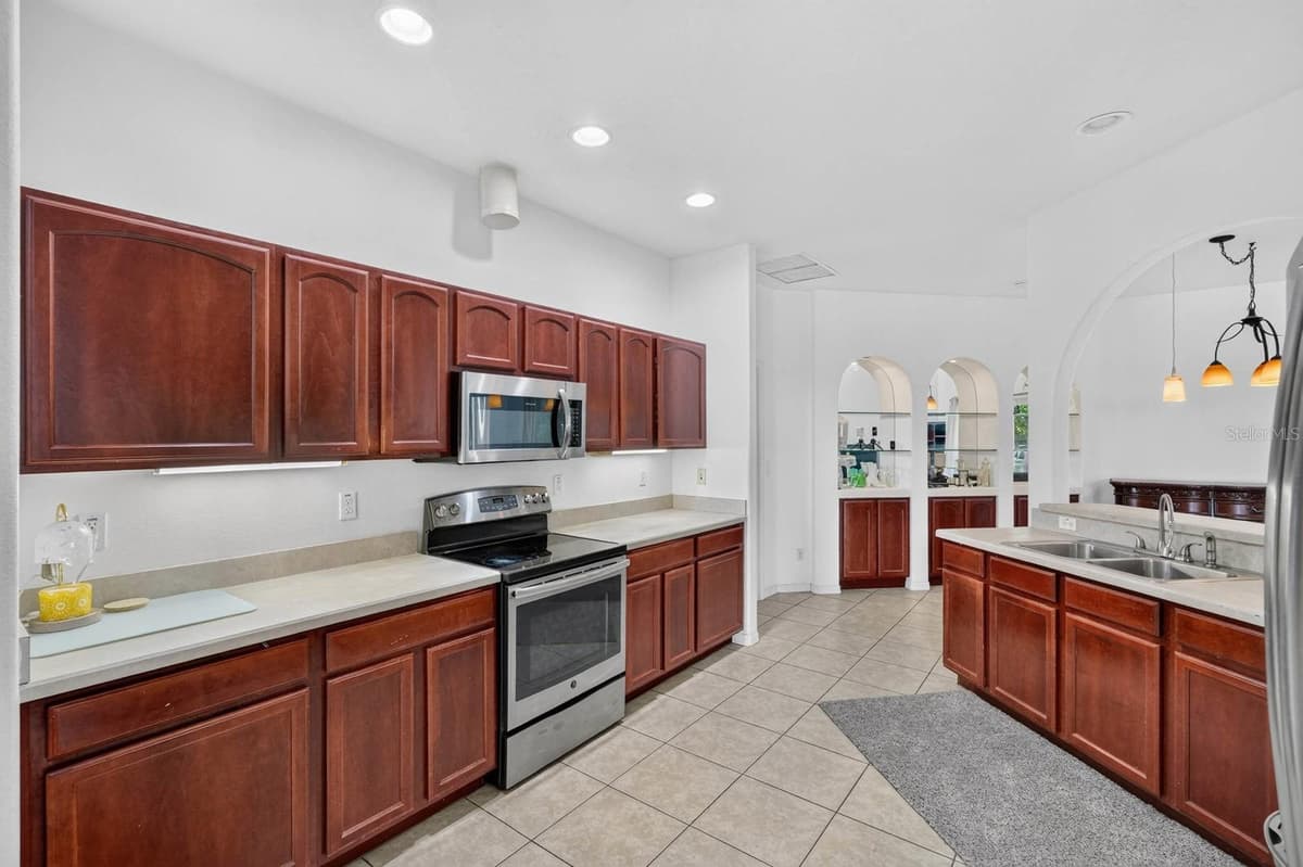25 KATHRYN PLACE — photo 13 of 42