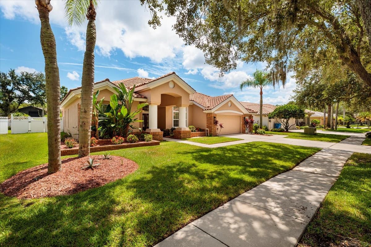 1723 CAPTIVA DRIVE — photo 9 of 84