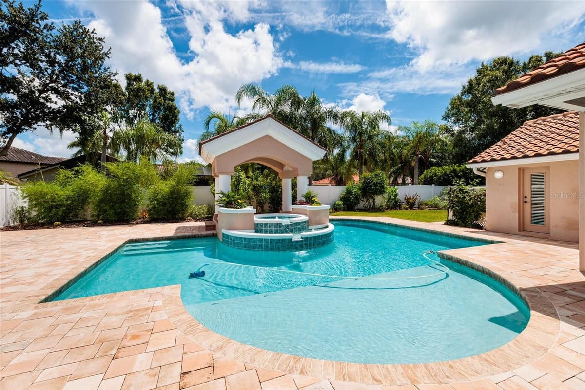1723 CAPTIVA DRIVE — photo 30 of 84
