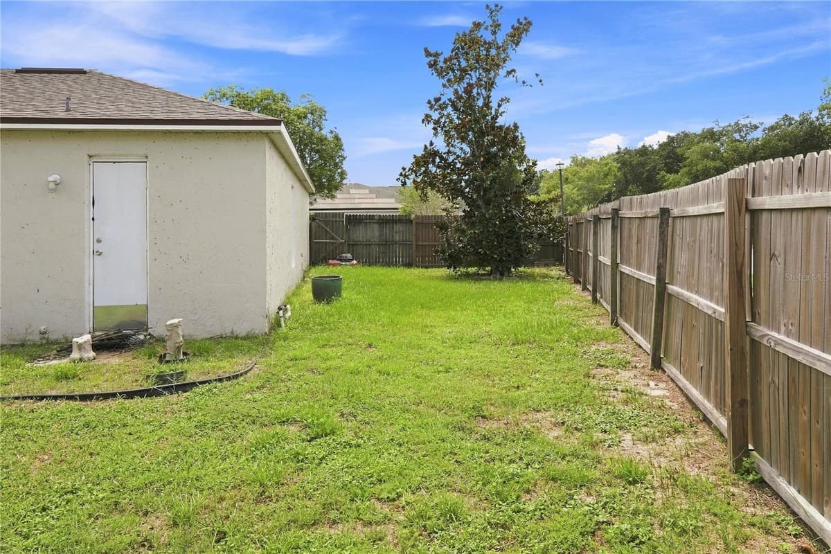 4243 MENDENWOOD LANE — photo 10 of 10