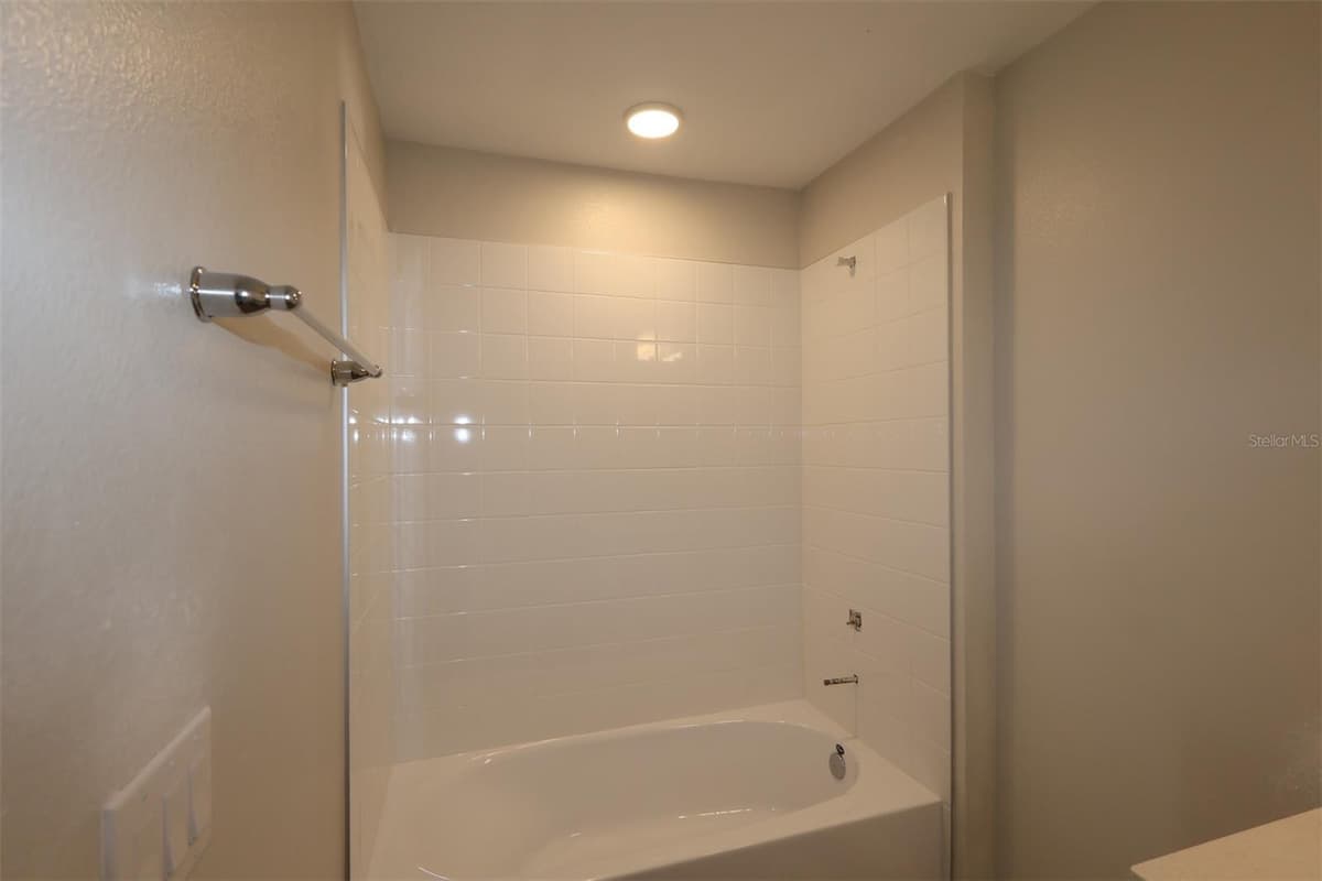 6100 FELLOW WAGON WAY — photo 14 of 41
