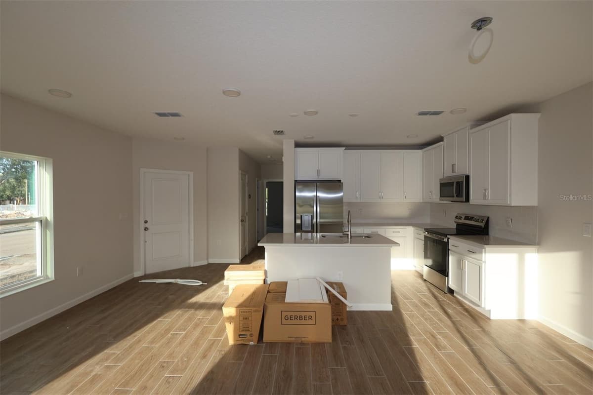6100 FELLOW WAGON WAY — photo 8 of 41