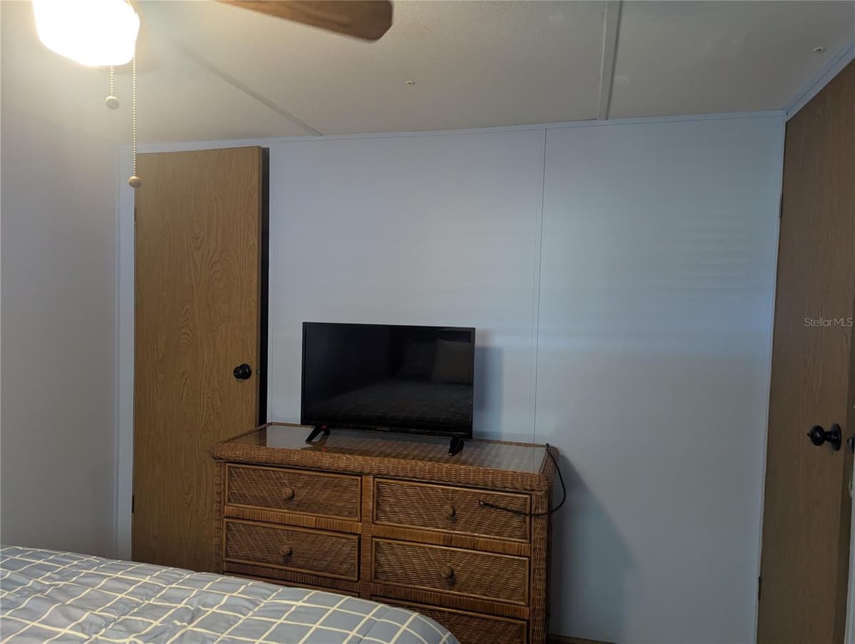 1385 KISKADEE DRIVE — photo 16 of 27