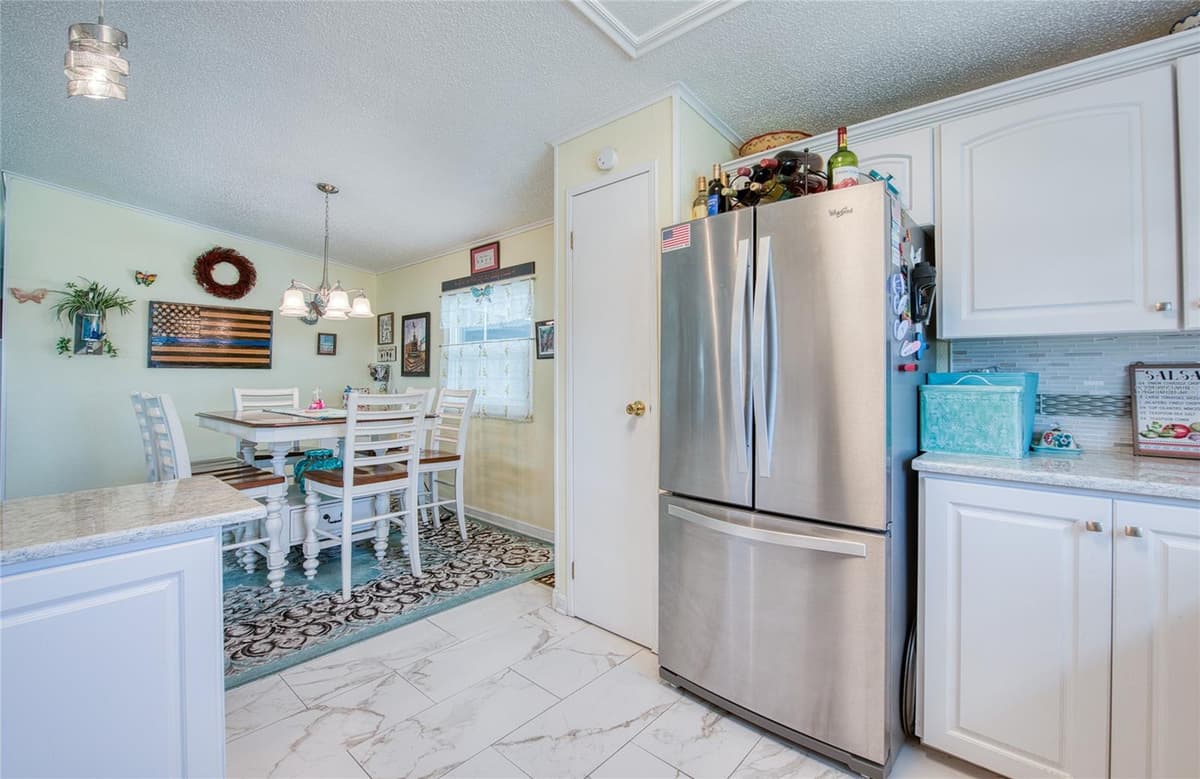214 DOLPHIN DRIVE — photo 7 of 46