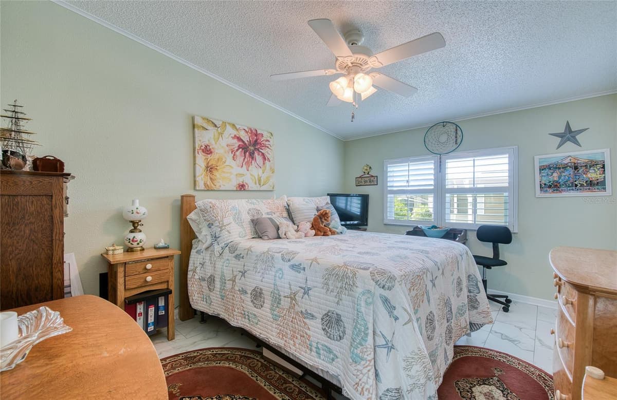 214 DOLPHIN DRIVE — photo 20 of 46