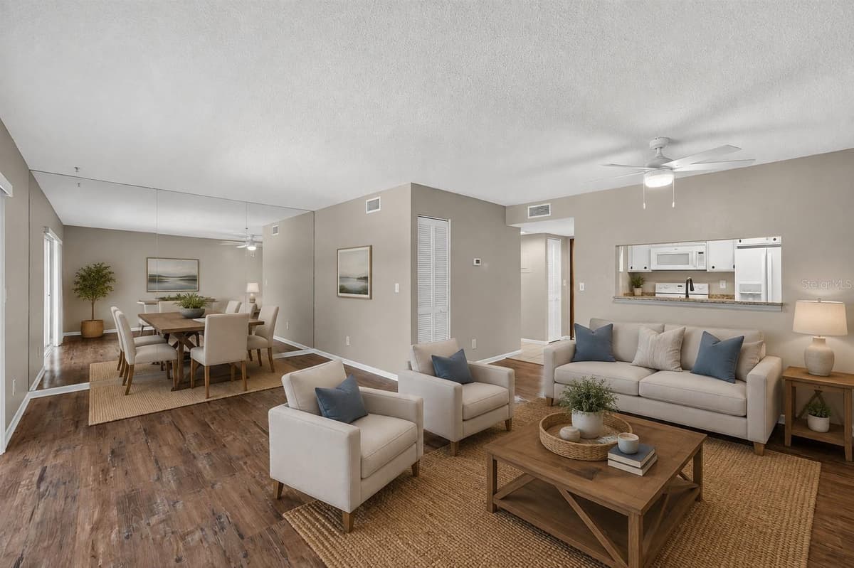2581 COUNTRYSIDE BOULEVARD — photo 7 of 39