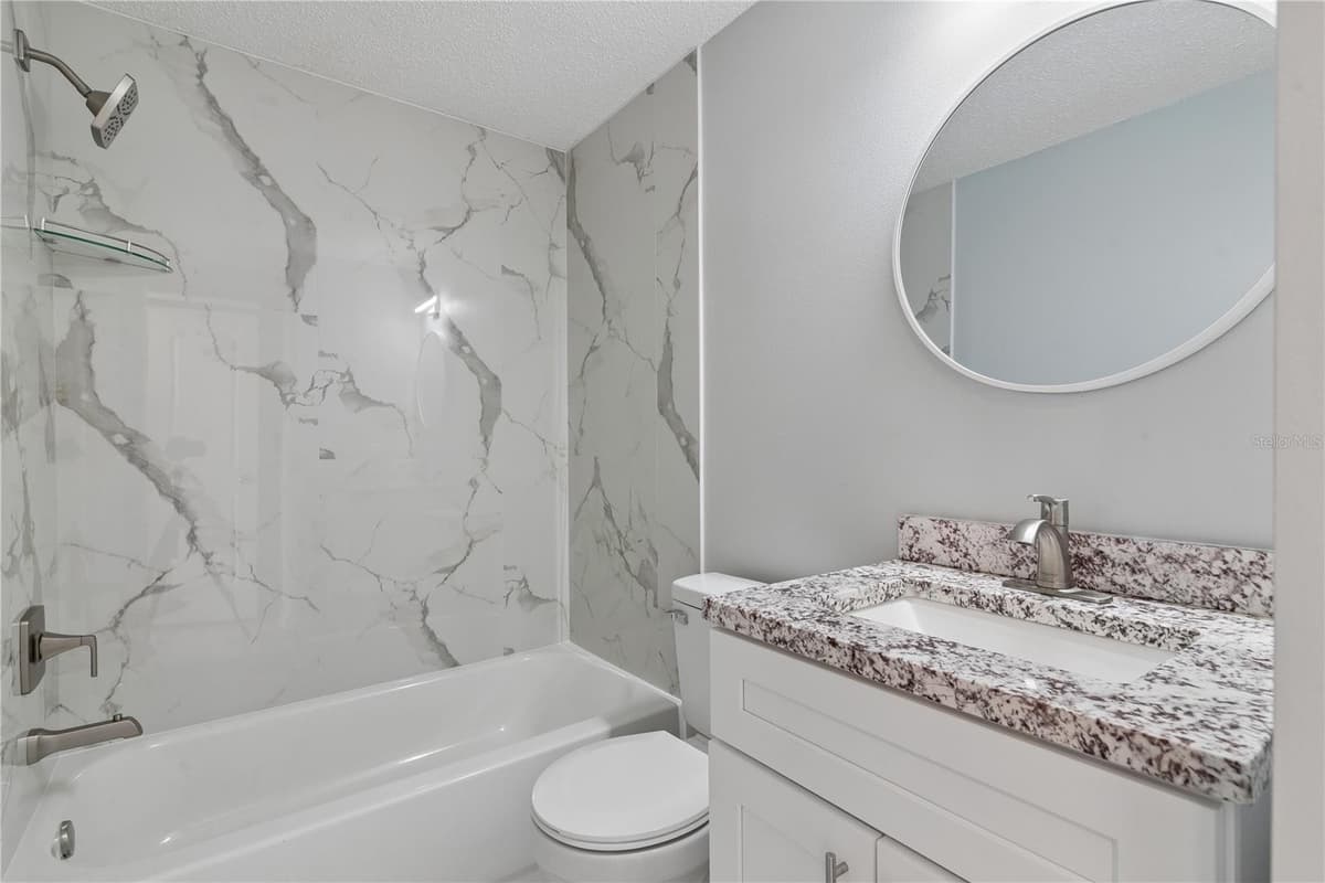5588 GARDEN GROVE CIRCLE — photo 14 of 18