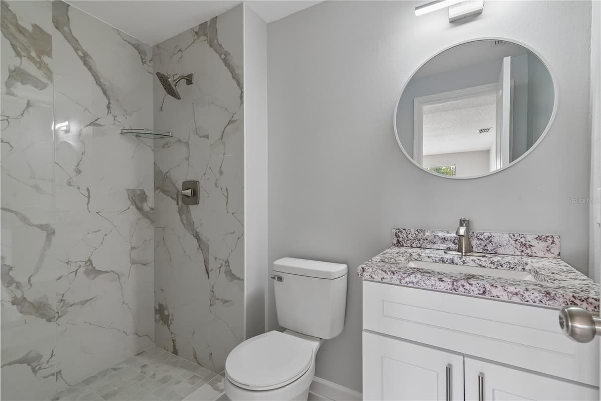 5588 GARDEN GROVE CIRCLE — photo 15 of 18