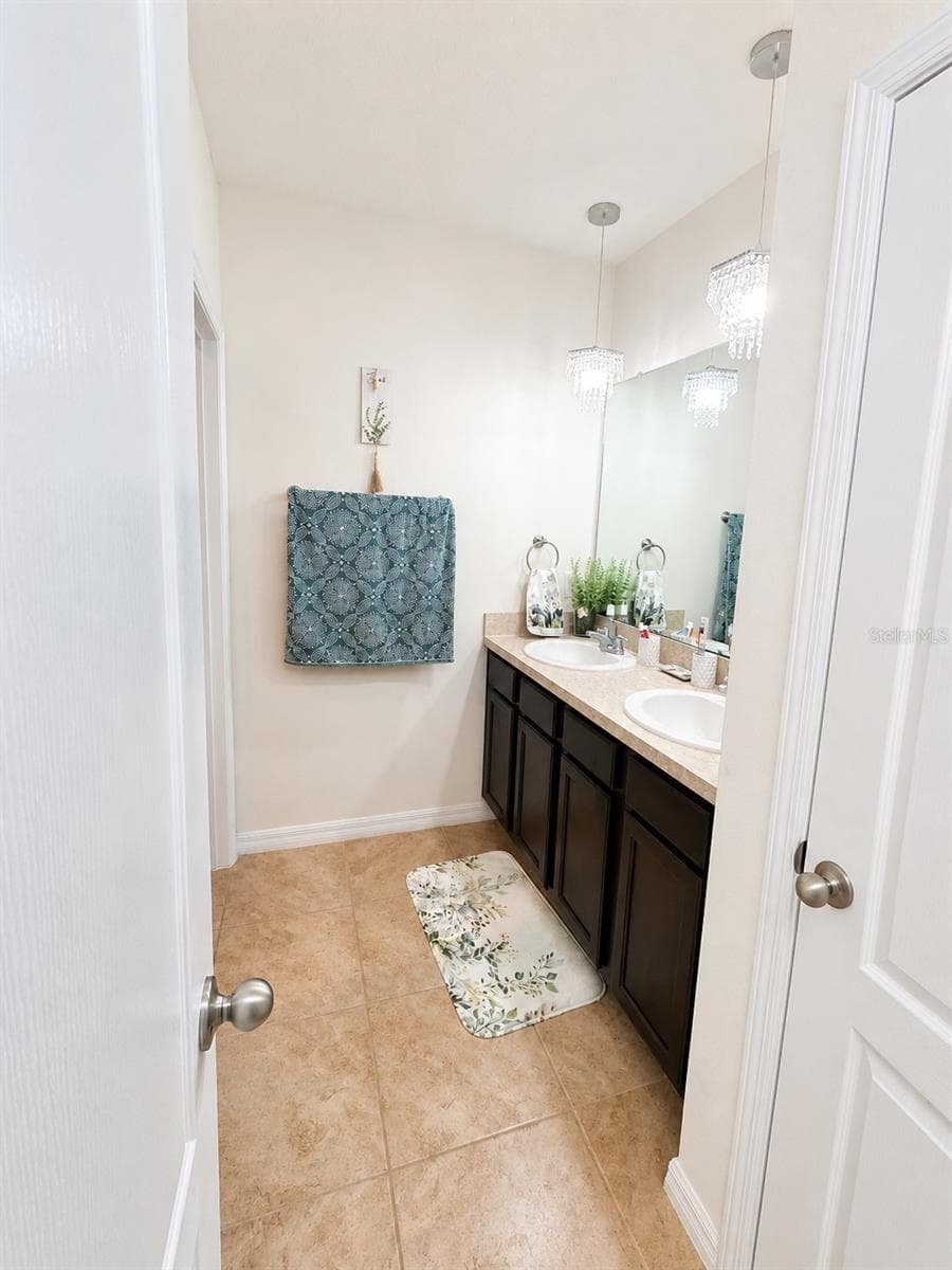 706 PEYTON BROOKE WAY — photo 7 of 21