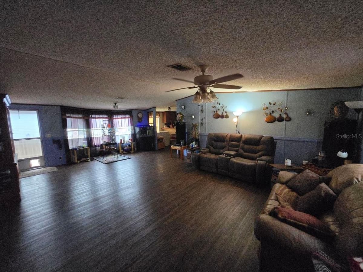 8323 FANTASIA PARK WAY — photo 5 of 15
