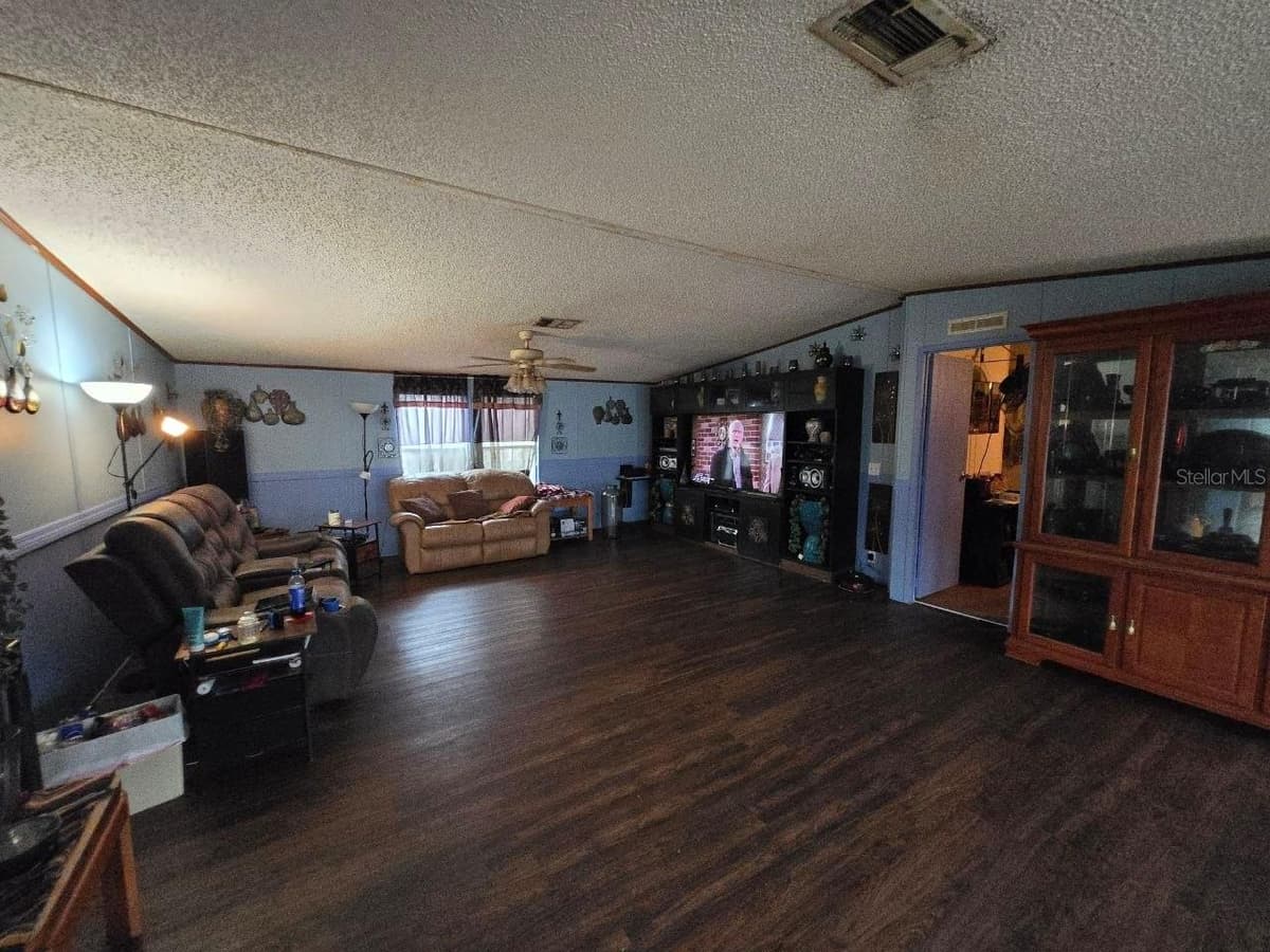 8323 FANTASIA PARK WAY — photo 3 of 15