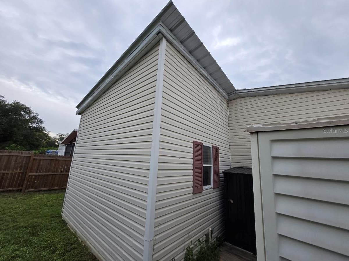 8323 FANTASIA PARK WAY — photo 13 of 15