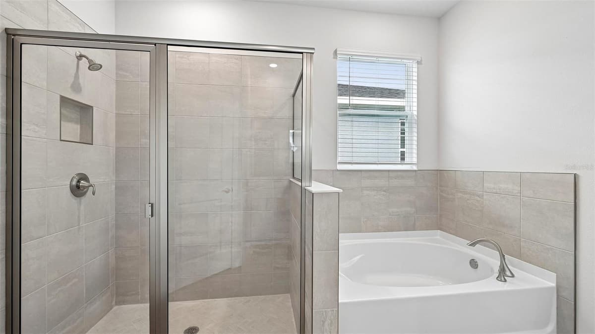 18112 TAVERNSIDE TRAIL — photo 17 of 54