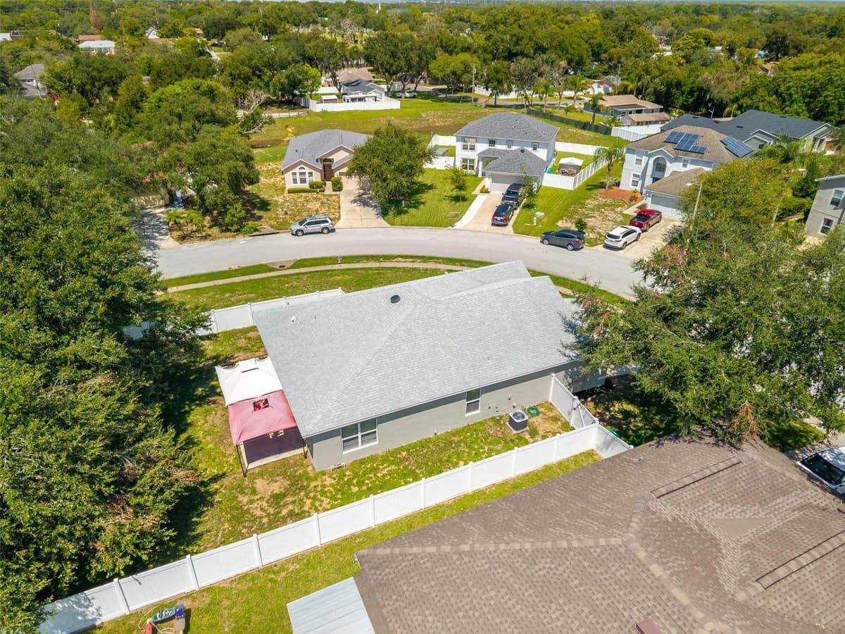 2417 SANDRIDGE CIRCLE — photo 57 of 59