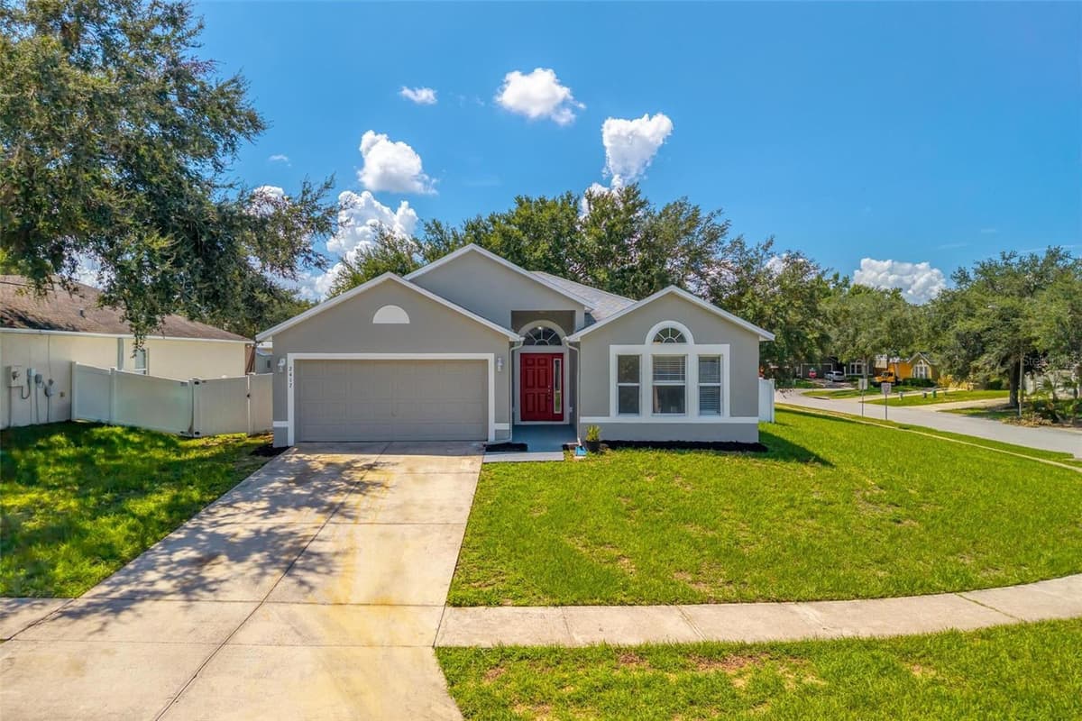 2417 SANDRIDGE CIRCLE — photo 49 of 59