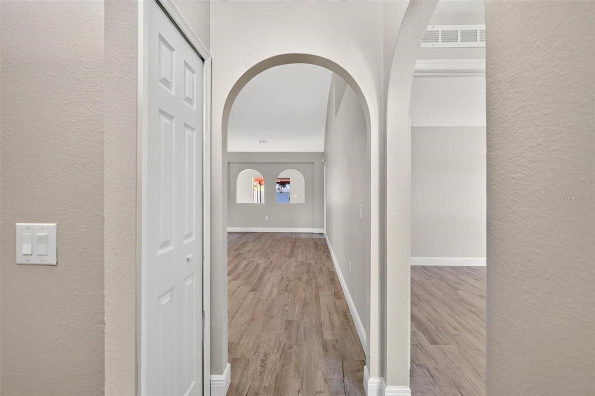 2417 SANDRIDGE CIRCLE — photo 39 of 59