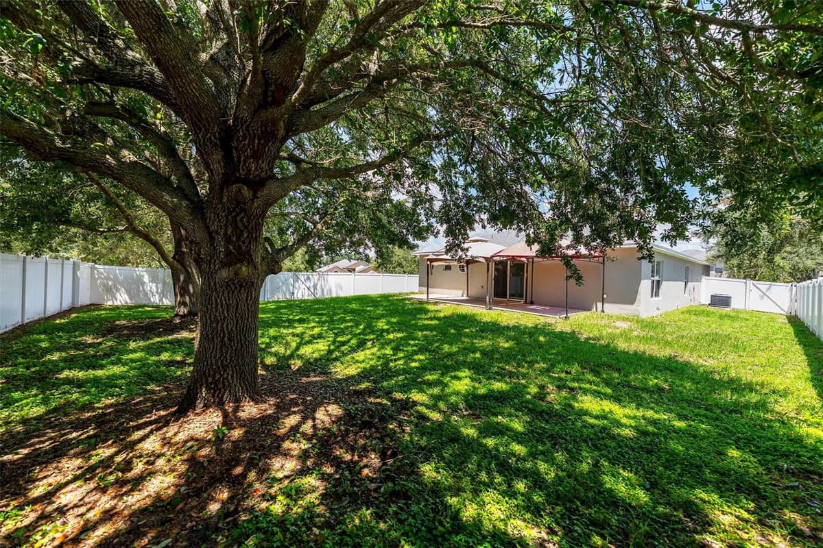 2417 SANDRIDGE CIRCLE — photo 42 of 59