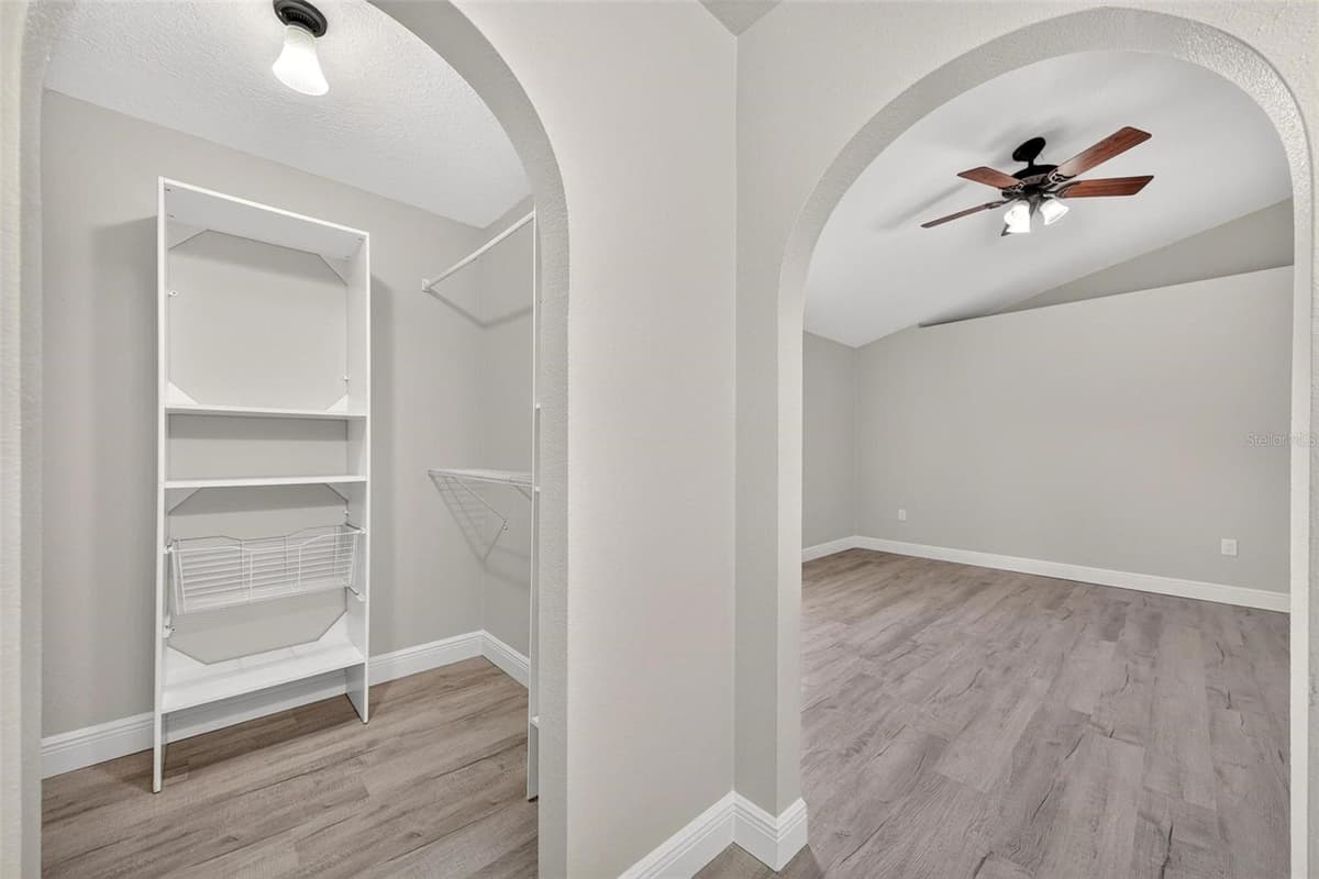 2417 SANDRIDGE CIRCLE — photo 31 of 59