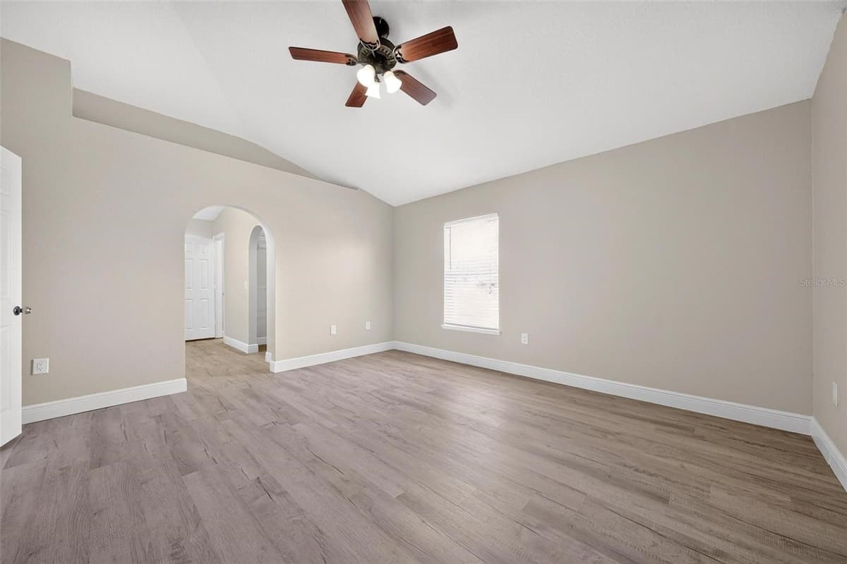 2417 SANDRIDGE CIRCLE — photo 23 of 59