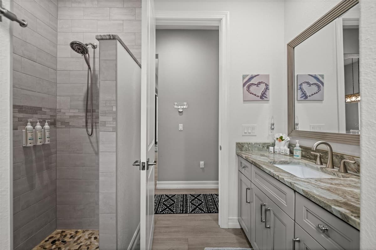 4286 HARBOR BOULEVARD — photo 34 of 50