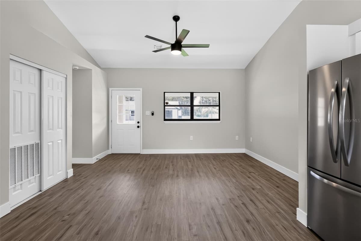 1651 GRANADA BOULEVARD — photo 32 of 57