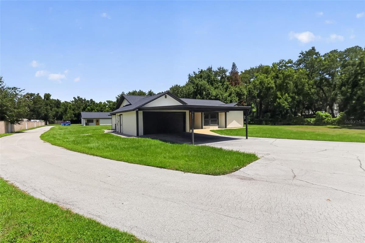 1651 GRANADA BOULEVARD — photo 48 of 57