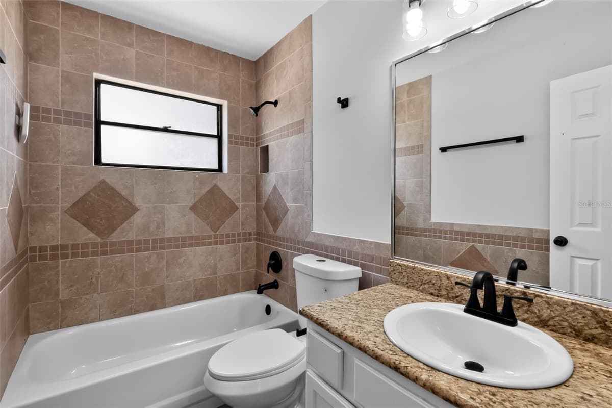 1651 GRANADA BOULEVARD — photo 41 of 57