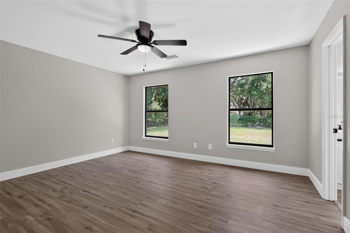 1651 GRANADA BOULEVARD — photo 19 of 57