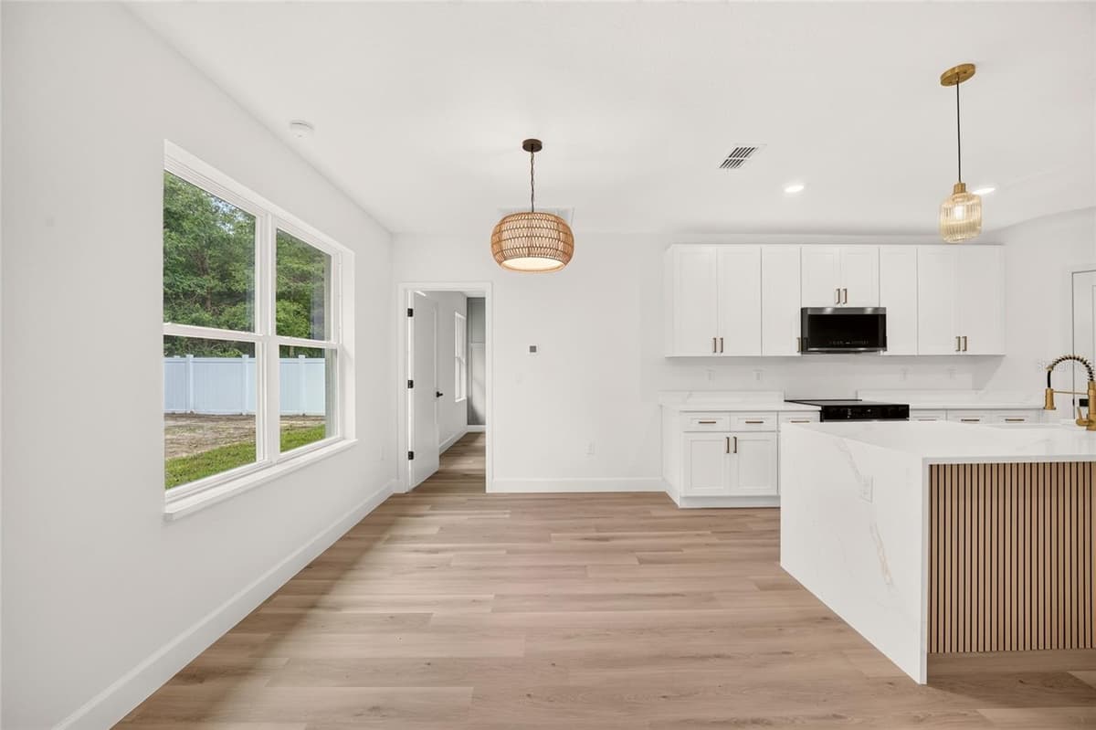 1 WALNUT DRIVE — photo 9 of 28