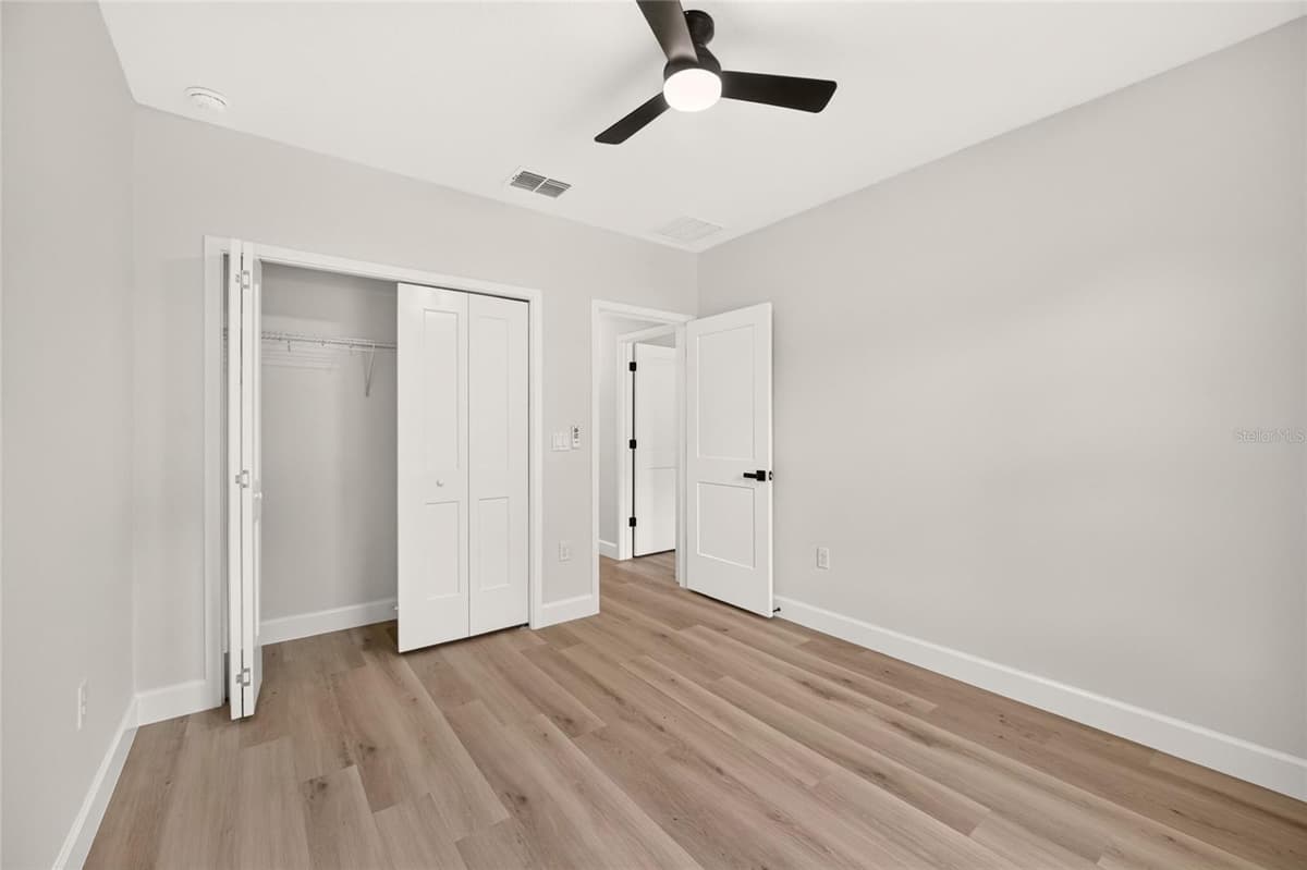 1 WALNUT DRIVE — photo 23 of 28