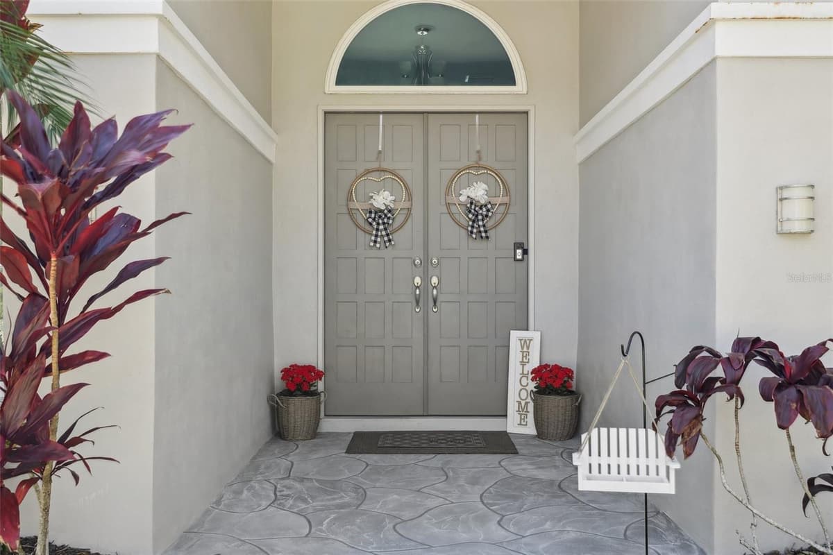 954 COBBLESTONE LANE — photo 8 of 76