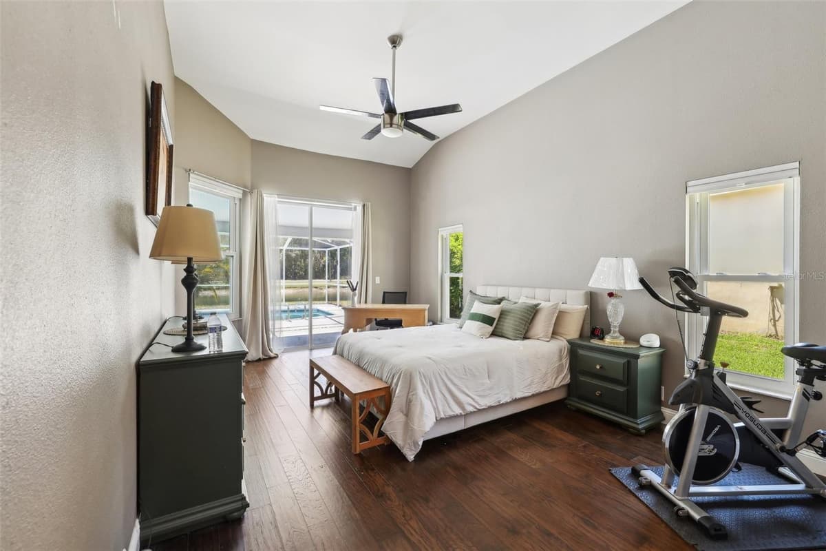954 COBBLESTONE LANE — photo 38 of 76