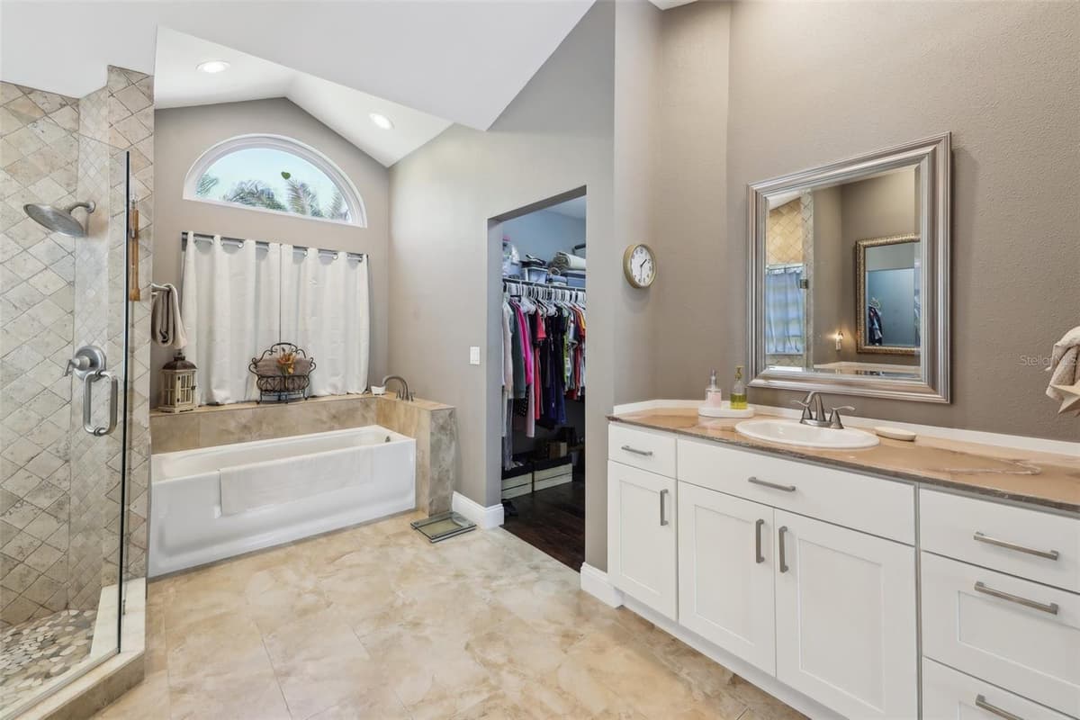 954 COBBLESTONE LANE — photo 34 of 76