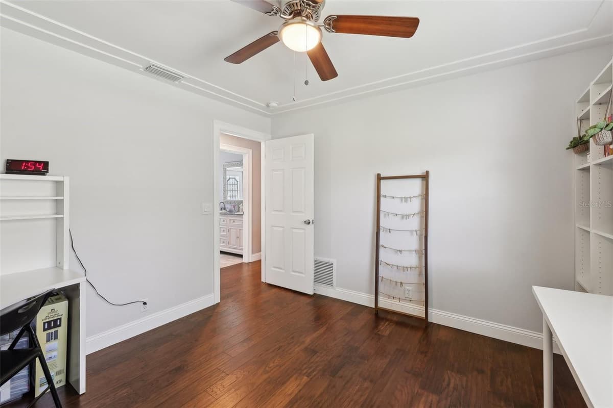 954 COBBLESTONE LANE — photo 46 of 76