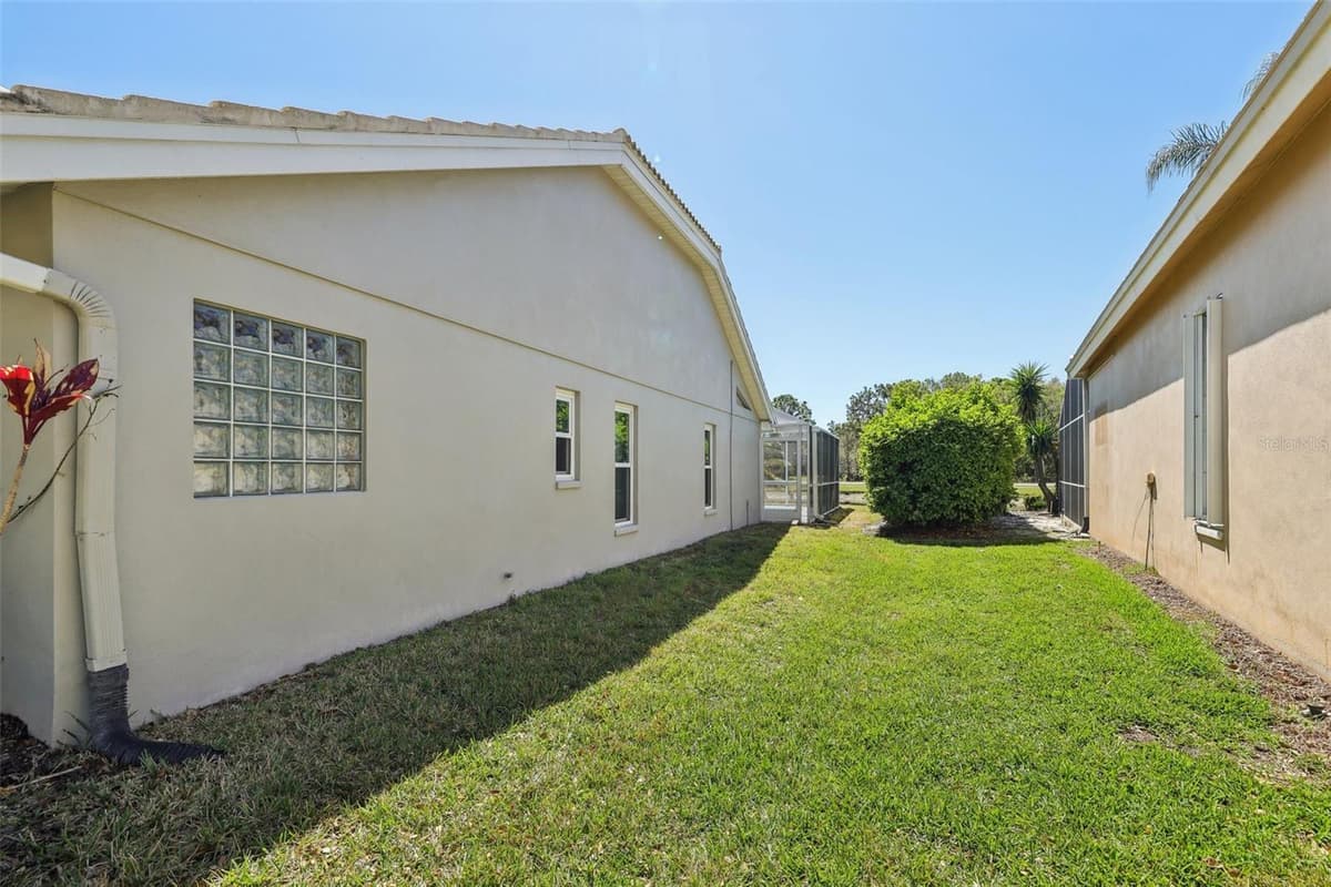 954 COBBLESTONE LANE — photo 63 of 76