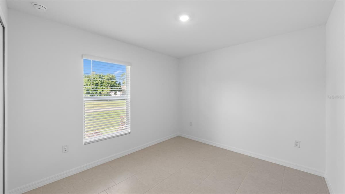 1629 DORCHESTER STREET — photo 9 of 26