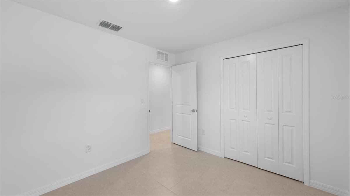 1629 DORCHESTER STREET — photo 7 of 26