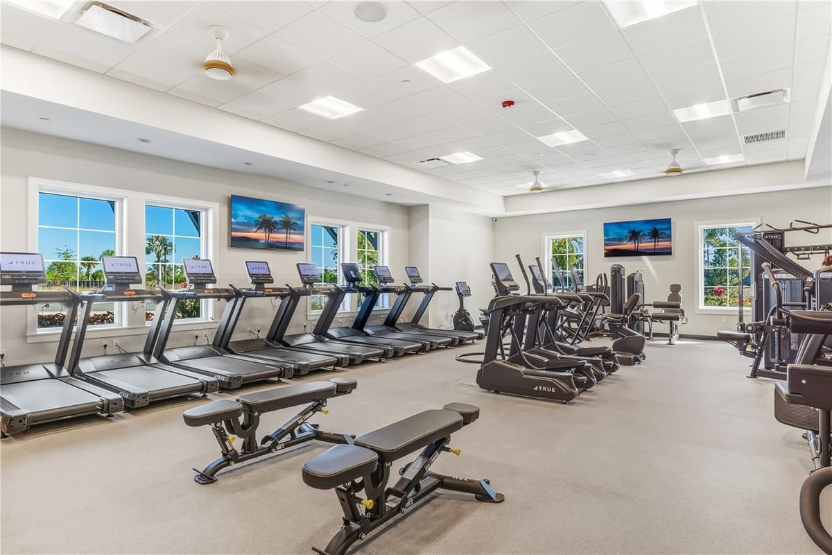18107 TAVERNSIDE TRAIL — photo 31 of 54