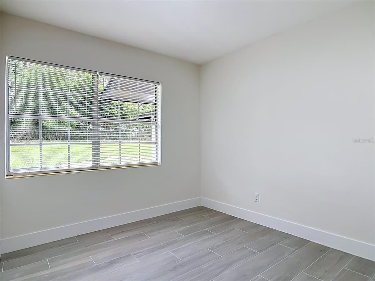 303 LAKE GERTIE ROAD — photo 22 of 35