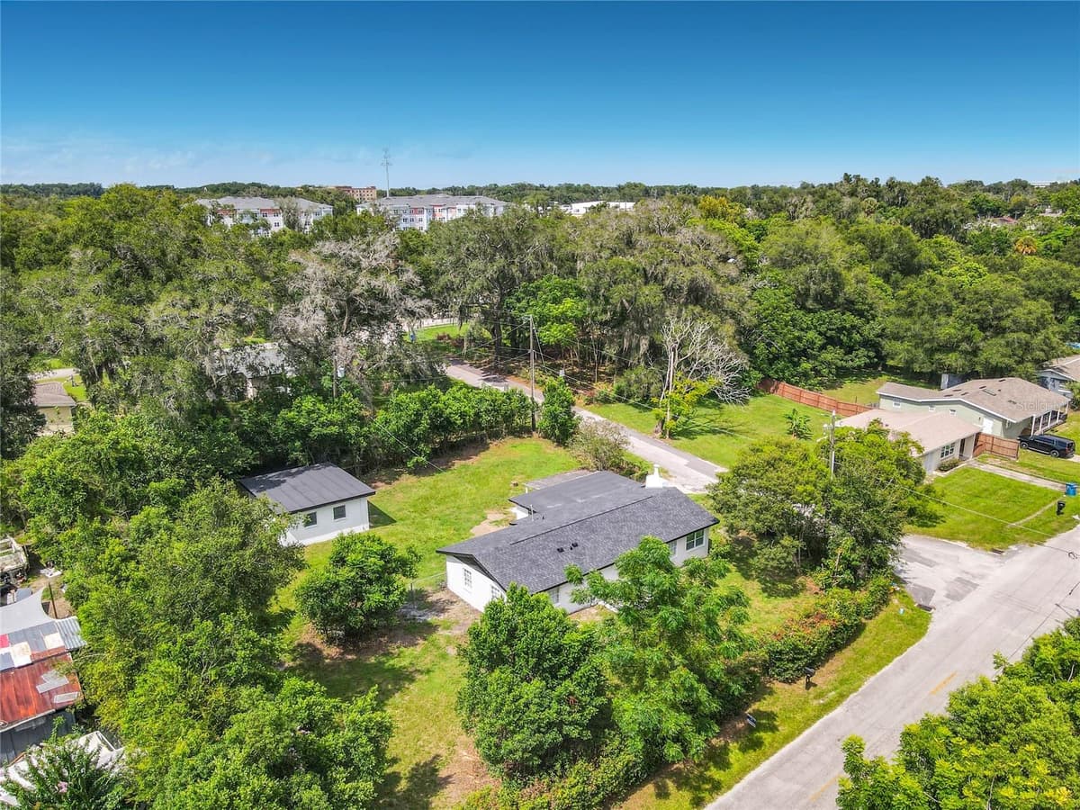 303 LAKE GERTIE ROAD — photo 35 of 35