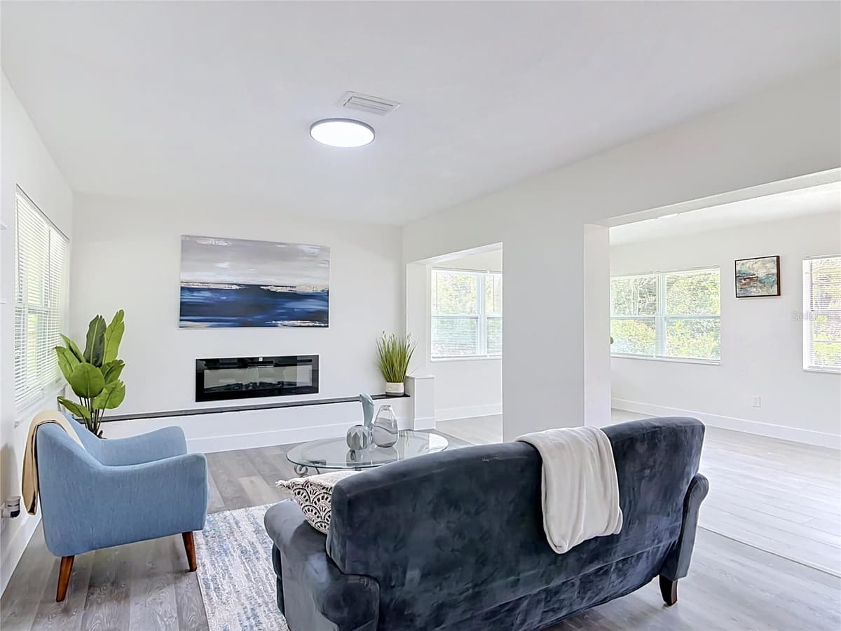 303 LAKE GERTIE ROAD — photo 9 of 35